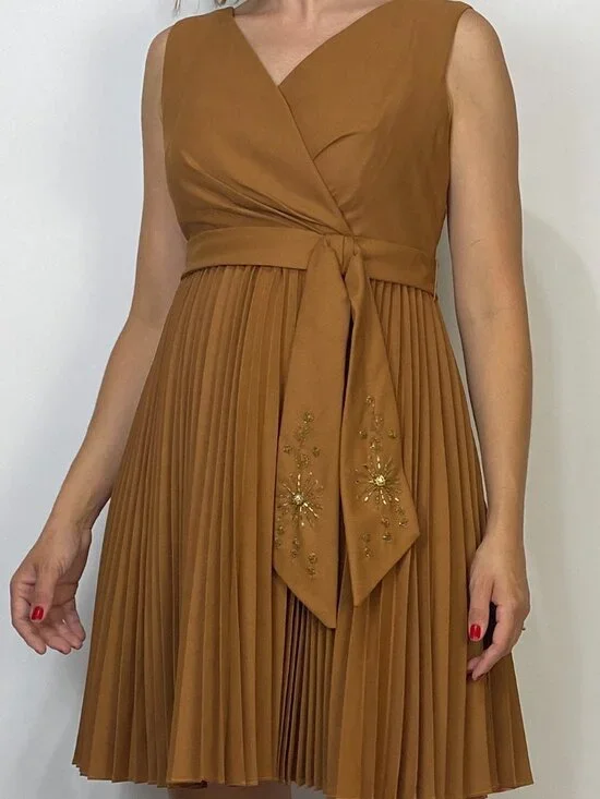 Vintage 1960s Brown BEADED Party Dress -- Small to Medium - Picture 2 of 6